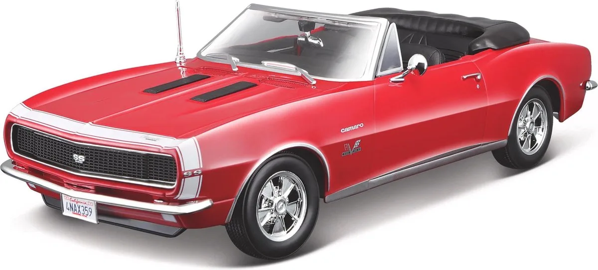 Chevrolet Camaro SS 396 1967 - 1:18 van Maisto in Rood, Wit – productfoto