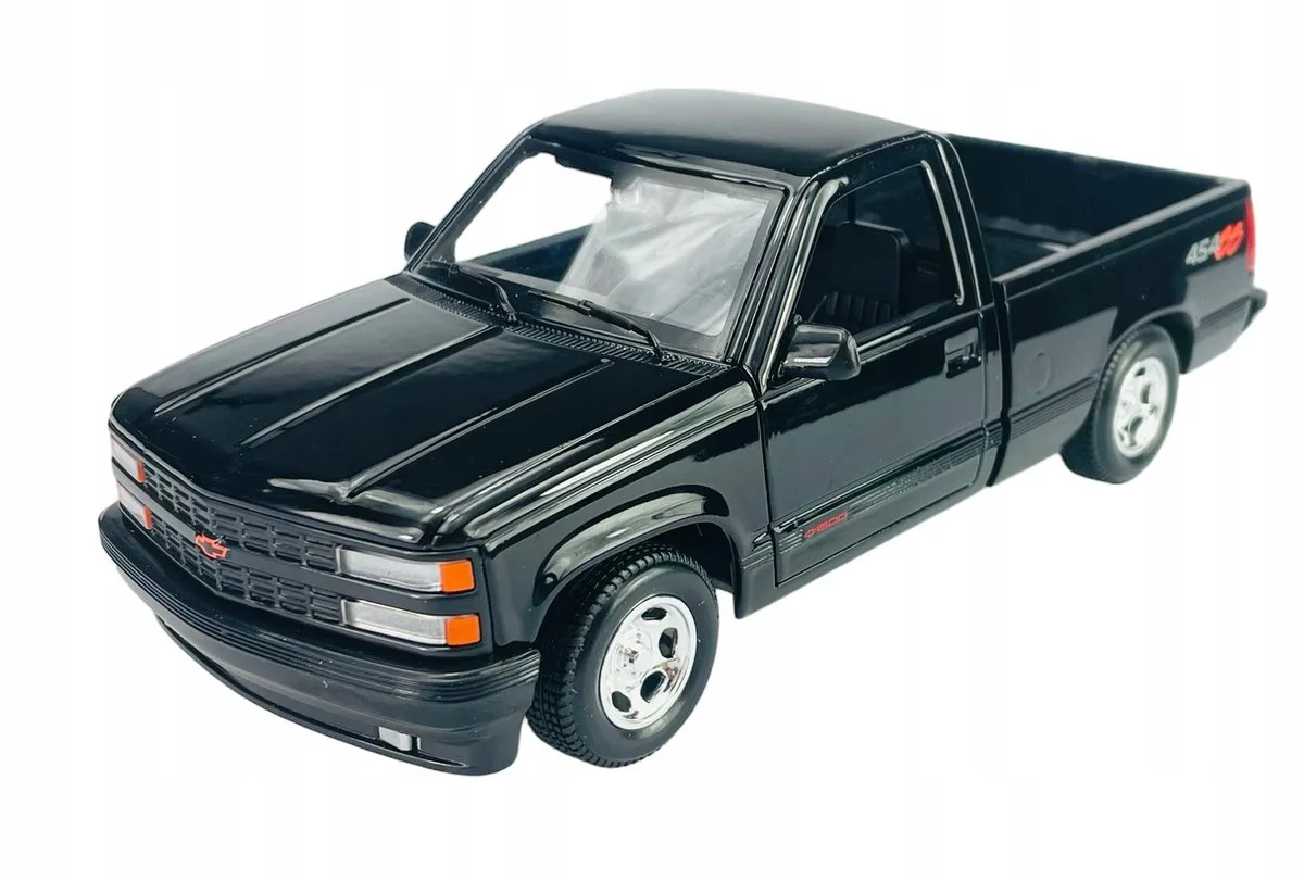 Maisto 1993 Chevrolet 454 SS Pickup Schaal 1:24 Metaal von Maisto in Schwarz – Produktfoto