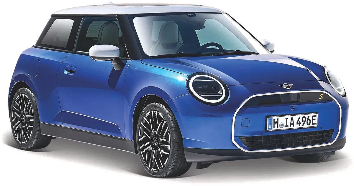 MINI Cooper - Modelauto - Schaal 1:24 de Maisto en Bleu, Blanc – photo du produit