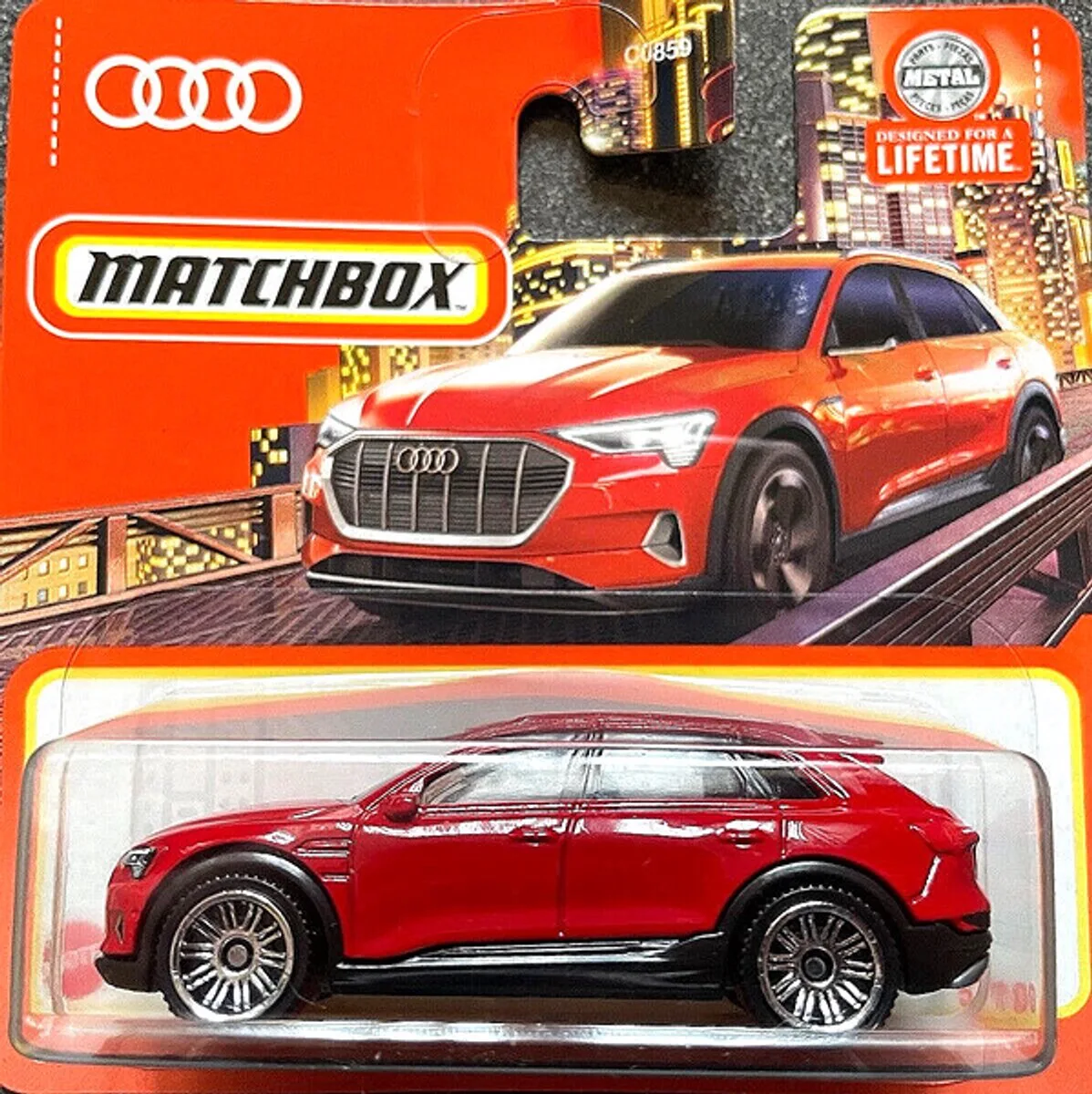 AUDI E-TRON 5/1001:64 MATCHBOX SHORT CARD de Matchbox en Rouge – photo du produit