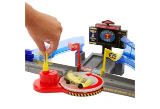 Disney en Pixar Cars Piston Cup Stuntbaan Speelset - Met Bliksem McQueen speelgoedauto von Mattel in Mehrfarbig – Produktfoto 5 von 5