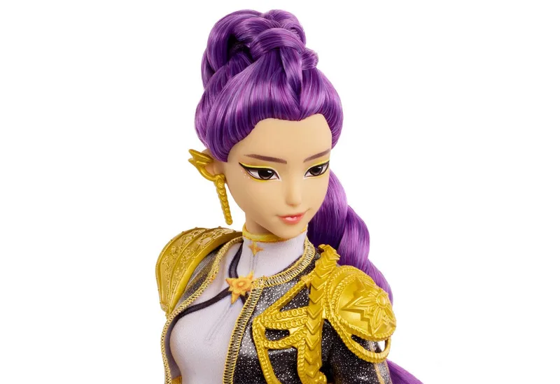 KPop Demon Hunters HUNTR/X Rumi 'Golden' zingende pop in outfit by Mattel in Rumi 'Golden' zingende pop – product photo 4 of 5