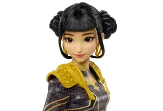 KPop Demon Hunters HUNTR/X Zoey 'Golden' zingende pop in outfit by Mattel in Zoey 'Golden' zingende pop – product photo 3 of 5