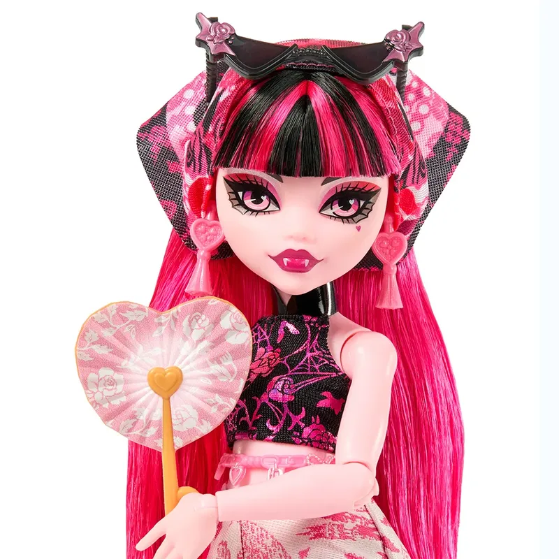 Skulltimate Secrets - Modepop från Monster High i Draculaura Oasis – produktbild 2 av 6