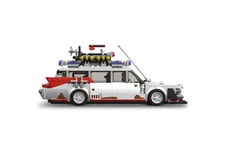 Mould King 10021 - Ghostbus - Ghostbusters Ecto 1 - 603 onderdelen - Compatible met de bekende merken från Mould King i Vit – produktbild 3 av 5