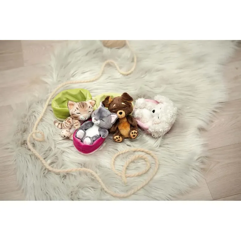 Poodle Hond Slaapt In Mand Teddy 12 Cm van NICI – productfoto 5 van 6