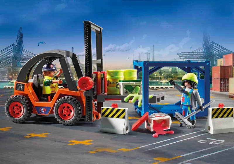 70772 Gabelstapler mit Fracht by Playmobil – interior photo 1 of 3