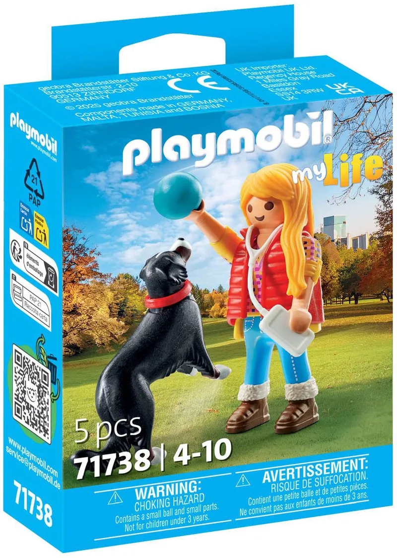 My Life - Vrouw met berghond - Met MP3-speler - 71738 by Playmobil in Meerkleurig – product photo