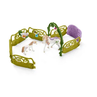 42445 Glittering flower house with unicorns, lake and stable by Schleich – product photo 4 of 4