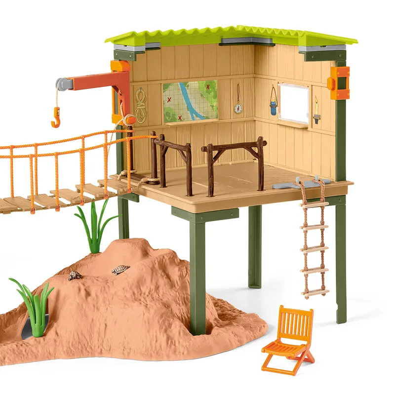 42594 Wild Life Ranger Adventure Station by Schleich – product photo 2 of 4