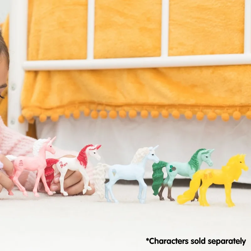 70734 Collectible Unicorn-Mint Chocolate från Schleich – miljöbild 2 av 4