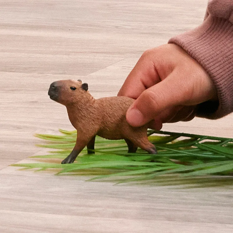 14934 Capybara från Schleich – miljöbild 2 av 4