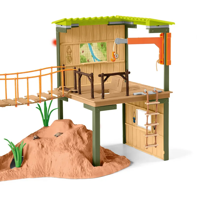42594 Wild Life Ranger Adventure Station by Schleich – product photo 3 of 4