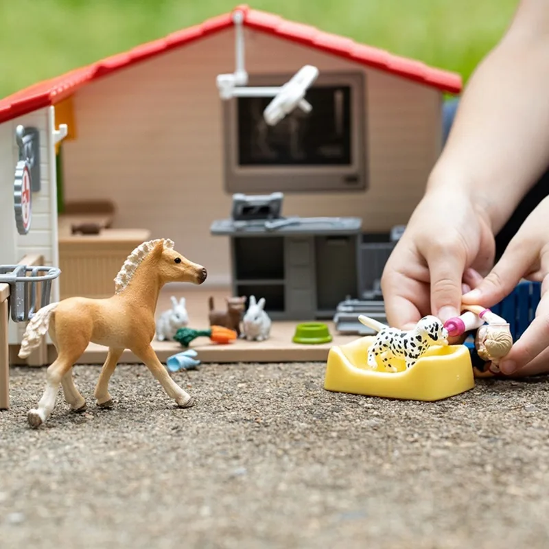 42502 Veterinarian practice with pets fra Schleich – miljøbillede 3 af 4