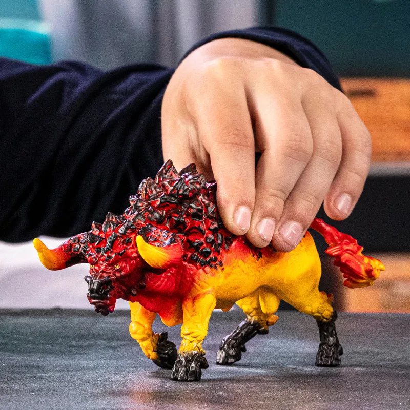 42493 Fire bull by Schleich – interior photo 2 of 4