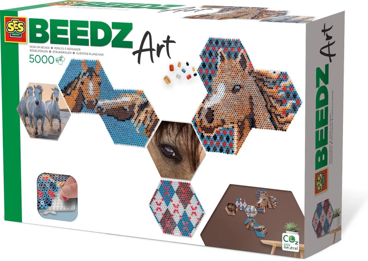 Beedz Art - Hex tiles - 5000 strijkkralen - collage met strijkkralen en foto's - complete set met grondplaten en fotostickers de SES Creative en Paarden – photo du produit