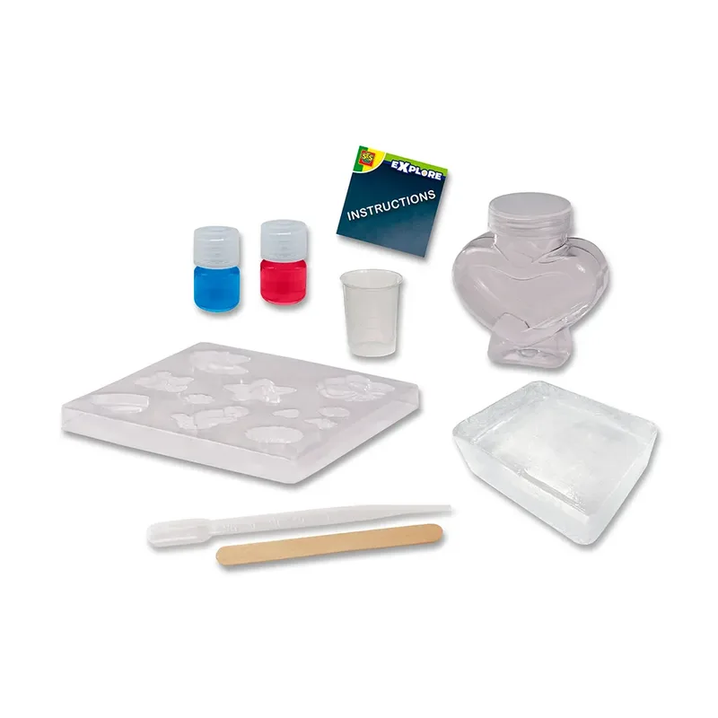 Soap Studio Lab - Zelf zeep maken set voor kinderen - Maak vloeibare, harde en gelzeep - Experimenteerdozen - Knutselen Meisjes by SES Creative in Blue – product photo 5 of 5