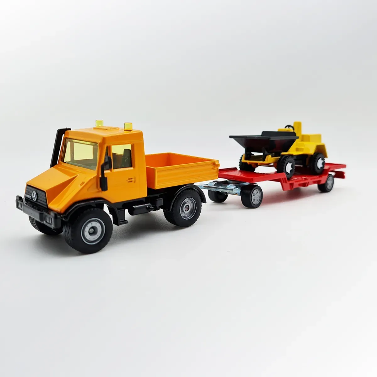 SIKU 2232 Unimog mit Frontkipper van Siku – productfoto