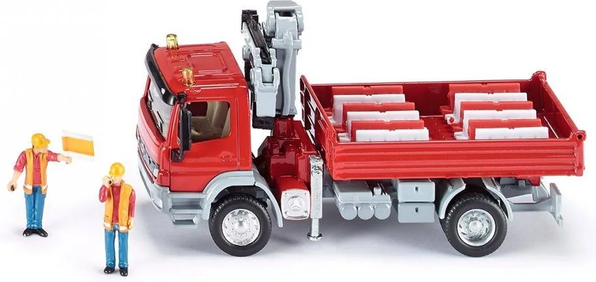 3534 SUPER Mercedes Atego mit Kran, Modellfahrzeug von Siku in Rot – Produktfoto
