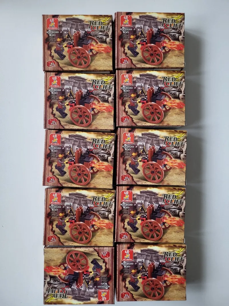 B0269 Red Cliff Soldaat met vlammenwerper 10 stuks van Sluban in Multi color – productfoto