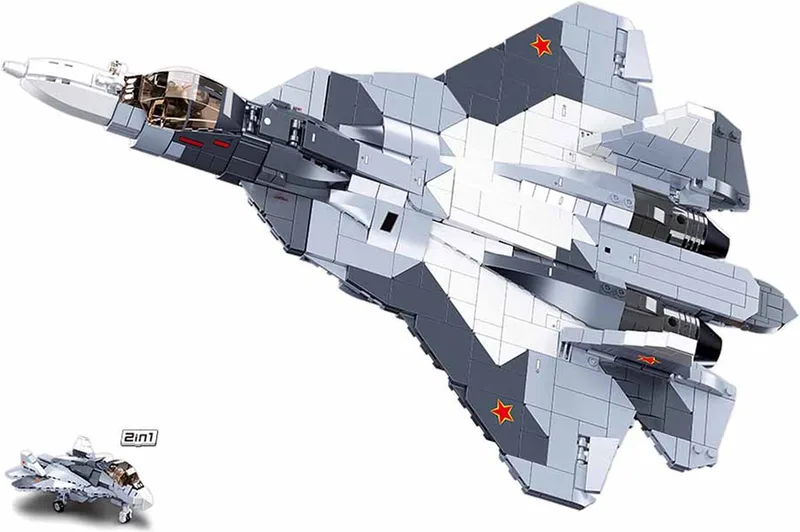 ModelBricks Straaljager 2-in-1 bouwspeelgoed kinderen vanaf 8 jaar – Constructiespeelgoed modelbouw gevechtsvliegtuig – bouwdoos met 893 bouwstenen M38-B0986 van Sluban in Vliegtuig SU-57 – productfoto