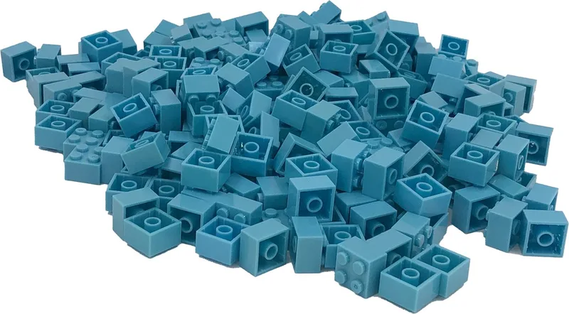 100 Bouwstenen 2x2 | Compatibel met Lego Classic | Keuze uit vele kleuren | SmallBricks by SmallBricks in Lichtblauw – product photo