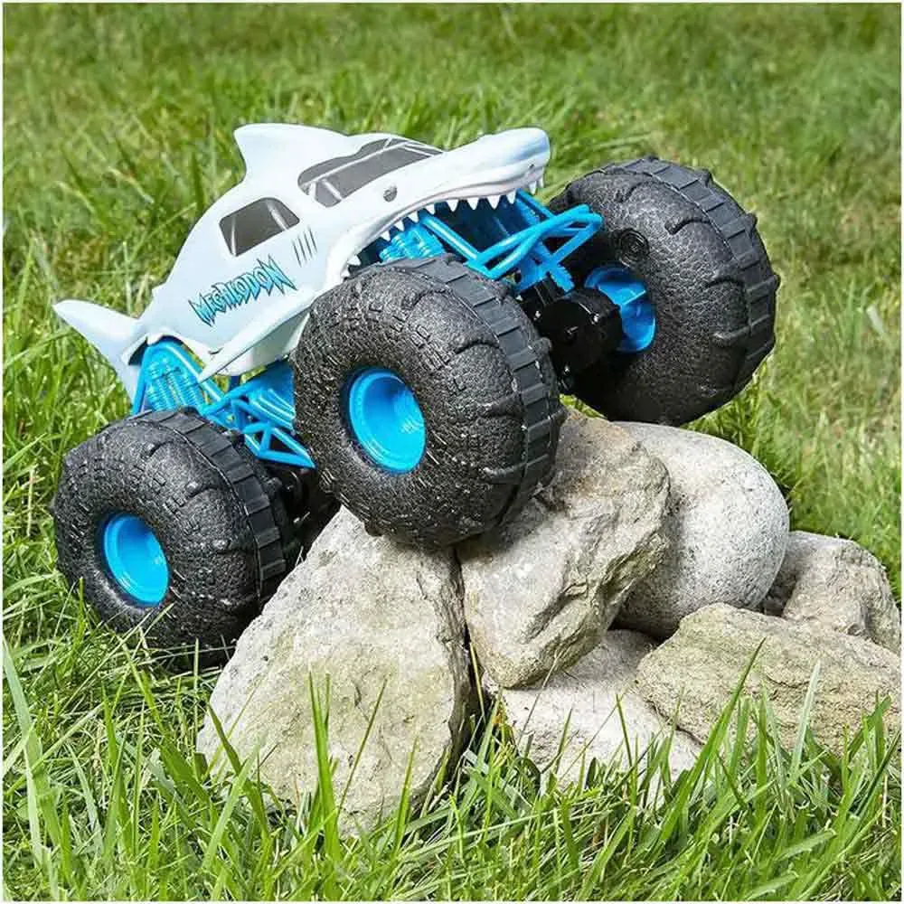 Monster Jam Megalodon Storm Fjärrstyrd Bil von Spin Master – Produktfoto 3 von 3