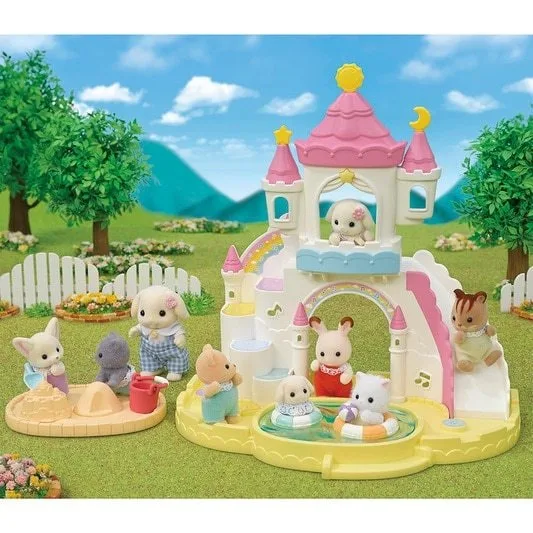 5746 "Erlebniskindergarten Sandkasten und Pool mit Figur" fra Sylvanian Families – miljøbillede 4 af 4