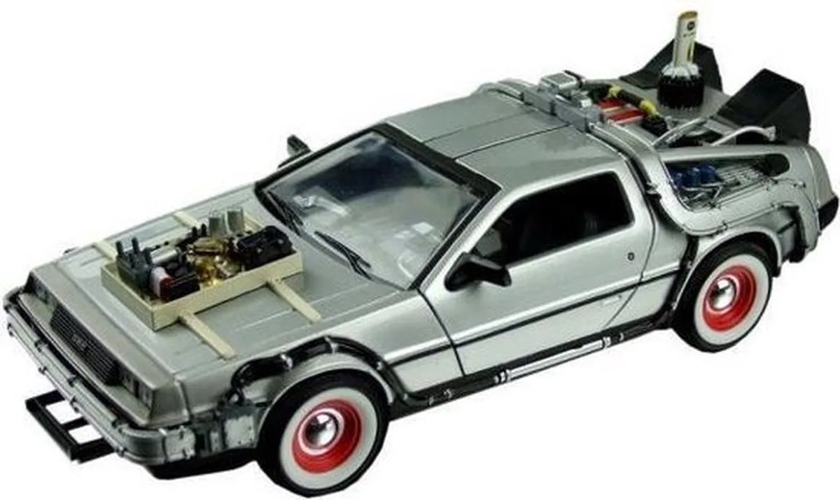 Back to the Future III Diecast Model 1/24 '81 DeLorean LK Coupe fra Welly i Flerfarvet – produktbillede