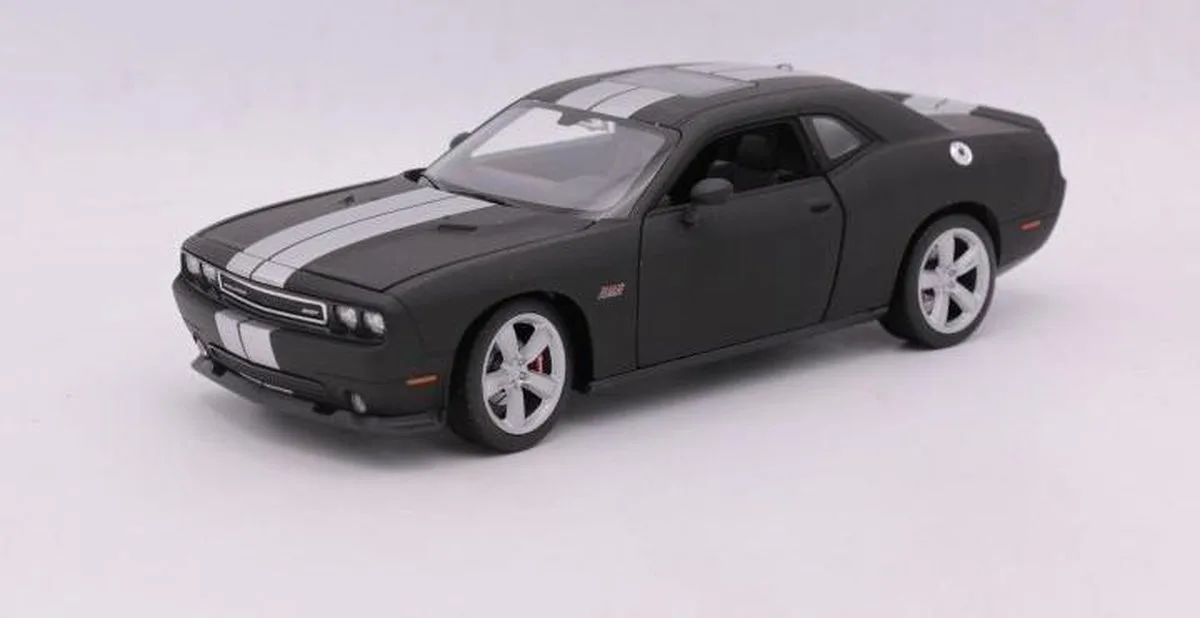 Dodge Challenger SRT 2012 Matt Black från Welly i Flerfärgad – produktbild