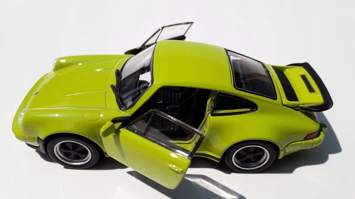 Porsche 911 Turbo Metaal Model Auto Schaal 1:34 Groen från Welly – produktbild