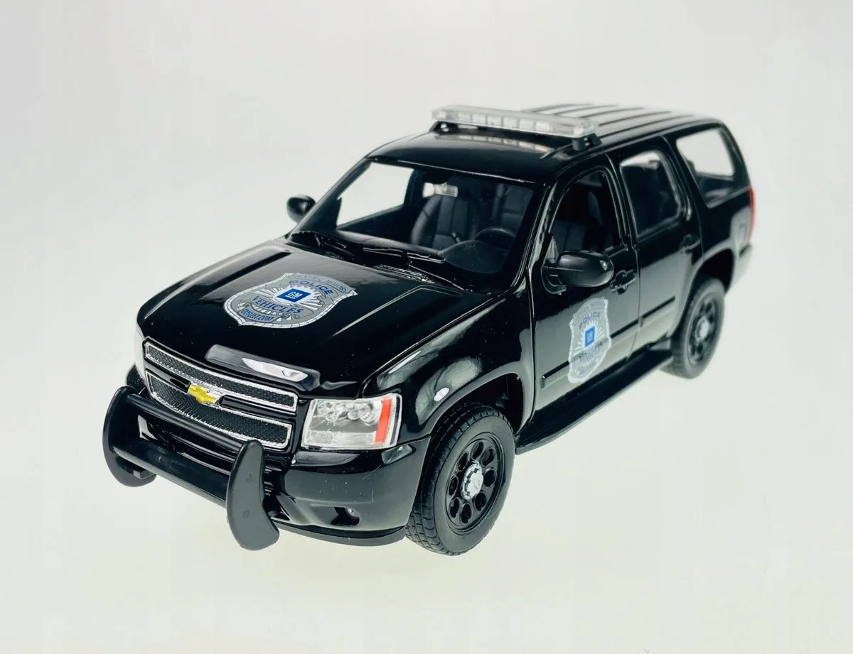Welly 2008 Chevrolet Tahoe Politie Modelauto 1:24 Metaal by Welly in Black – product photo