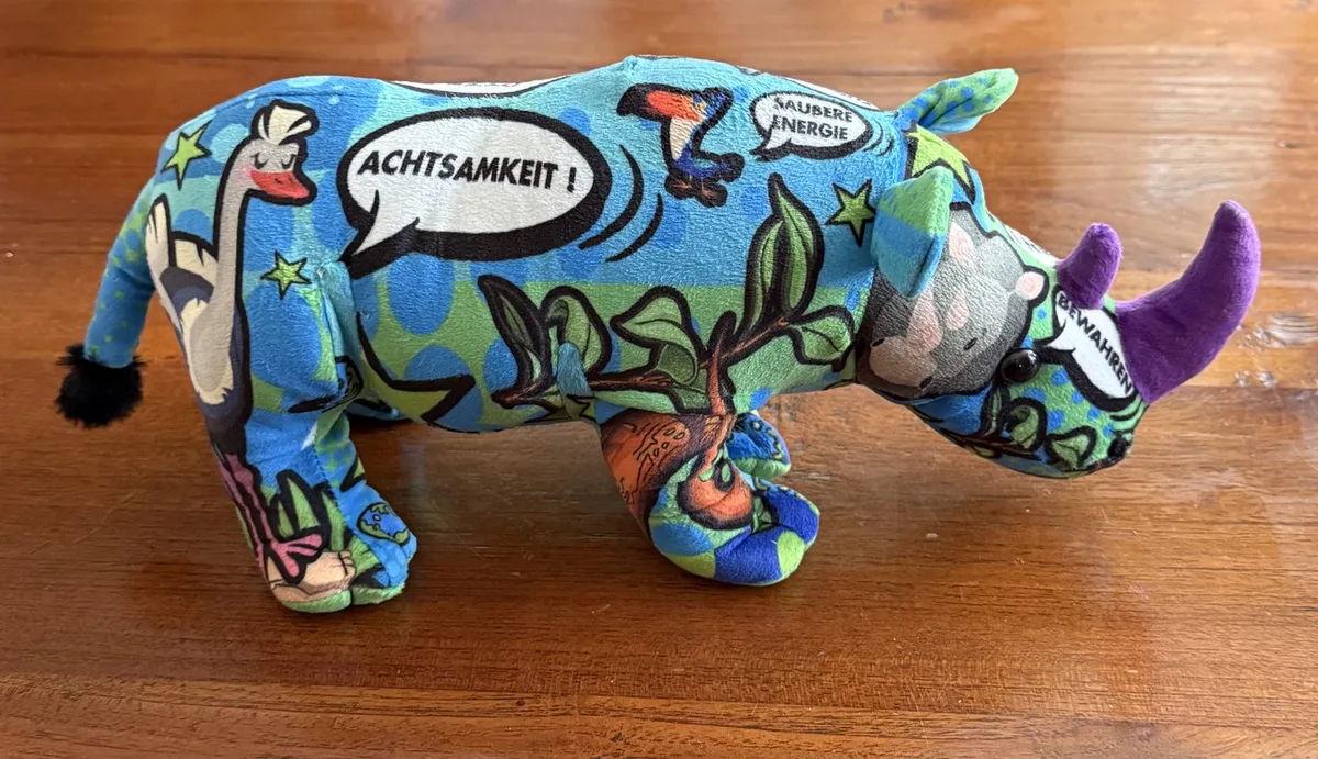 Knuffel Neushoorn, lengte 38cm, hoogte 27cm by Wild Republic – product photo
